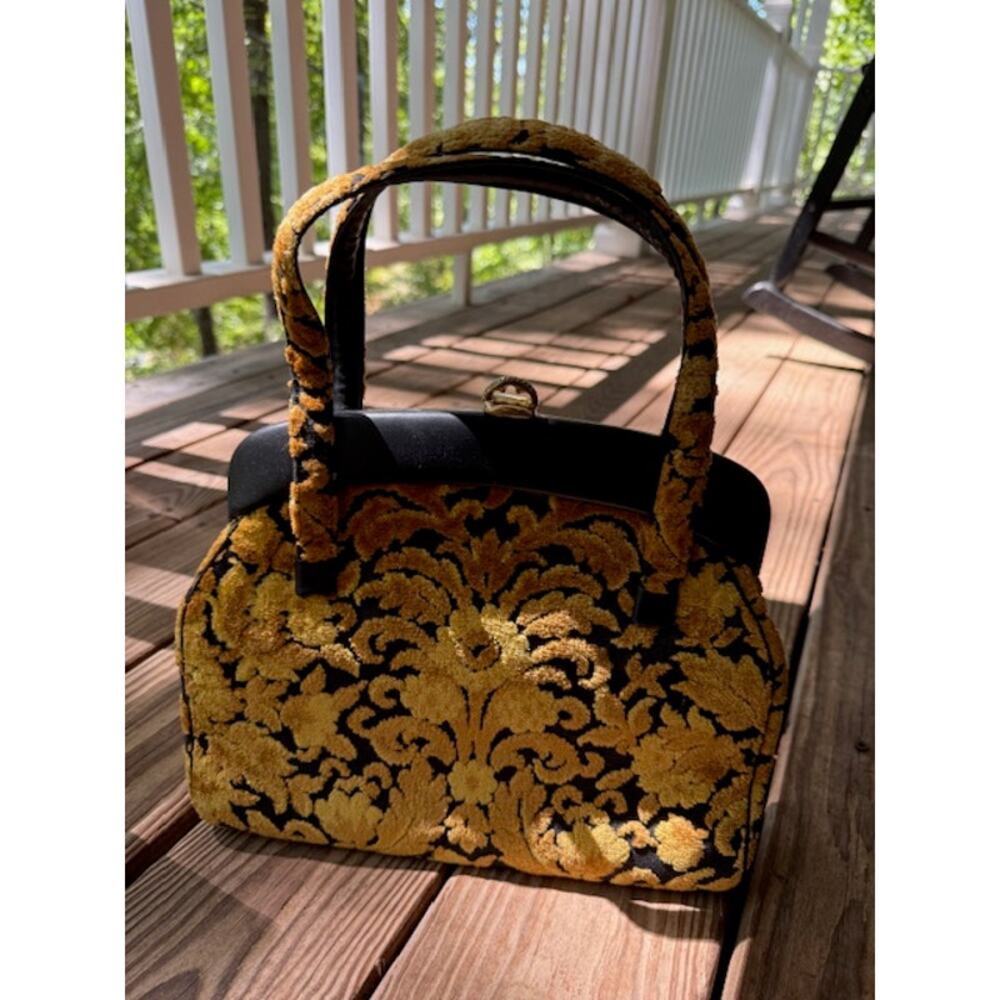 Vintage 1960's Gold Floral Tapestry Cut Chenille Handbag - Picture 3 of 9